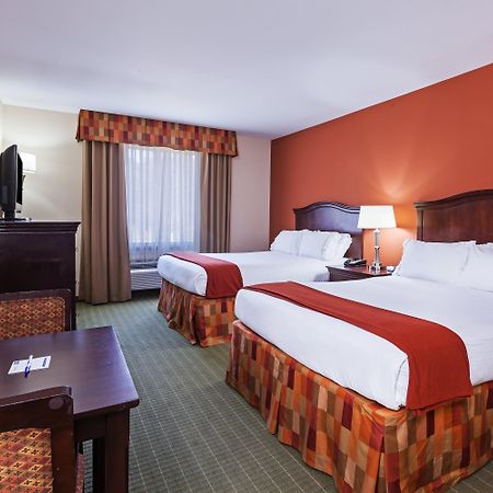 Holiday Inn Express Hotel & Suites Henderson - Traffic Star By Ihg Zewnętrze zdjęcie