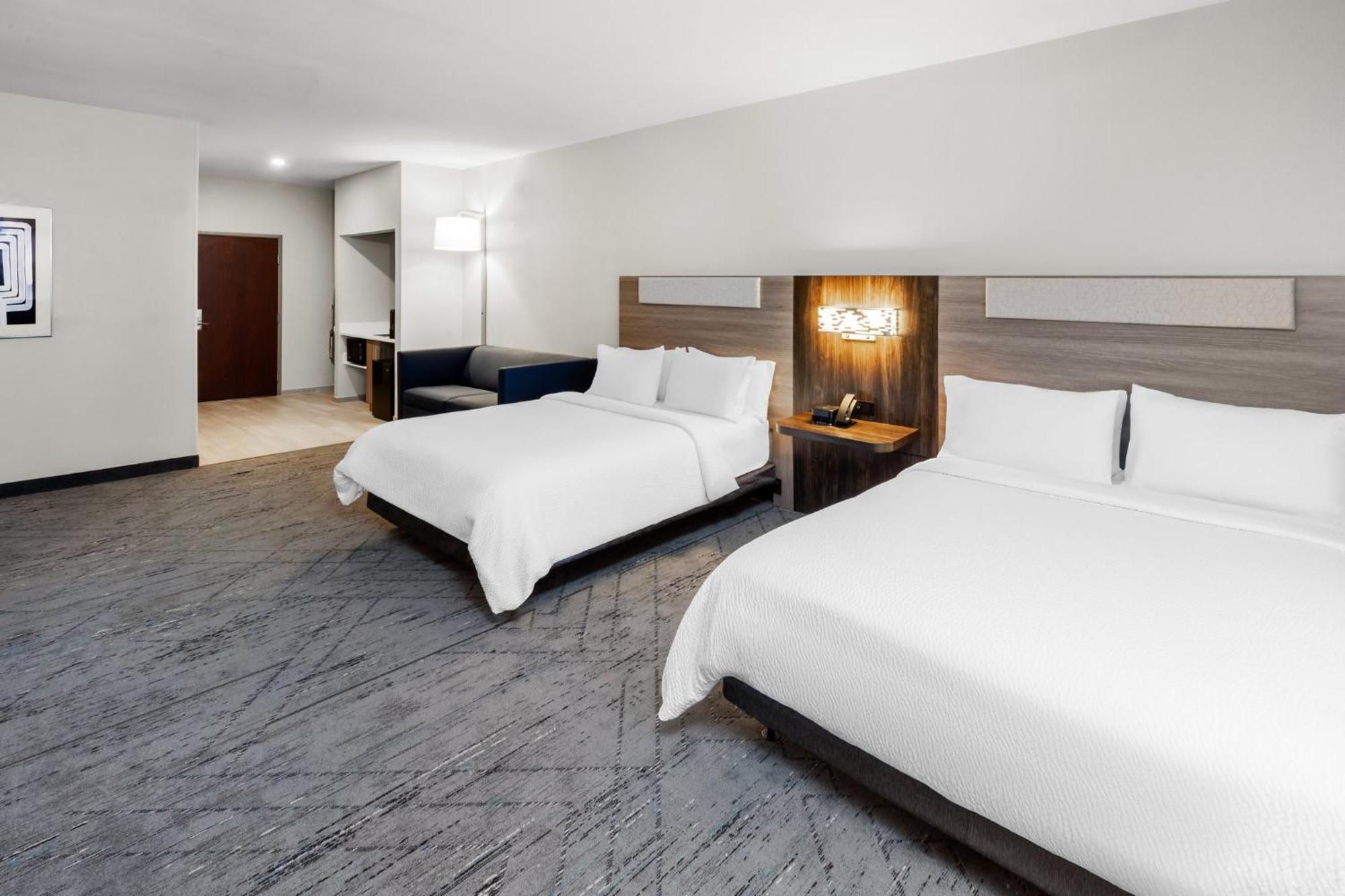 Holiday Inn Express Hotel & Suites Henderson - Traffic Star By Ihg Zewnętrze zdjęcie